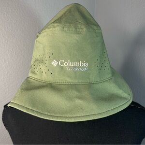Columbia Titanium Bucket Hat